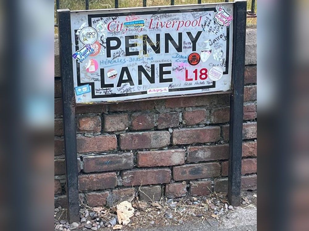 City  Beatles Tour - Blue Route