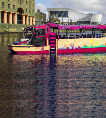 Royal Albert Dock Splashdownn